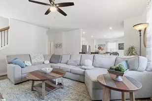 47 Oak Edge Ln, Greer, SC 29651 - Photo 8