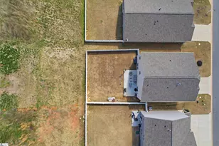 47 Oak Edge Ln, Greer, SC 29651 - Photo 38