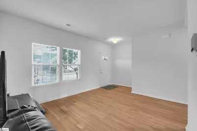 529 Bucklebury Road, Greer, SC 29651 - Photo 4