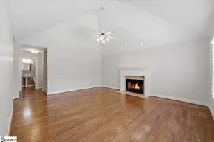 104 Brendle Dr, Simpsonville, SC 29681 - Photo 10