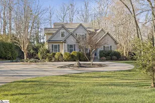 204 Cove Harbor Ct, Taylors, SC 29687 - Photo 2