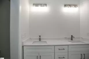 14 Ferncrest Dr, Greenville, SC 29605 - Photo 12