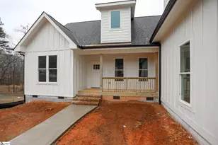 14 Ferncrest Dr, Greenville, SC 29605 - Photo 2