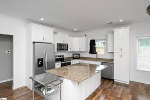 315 W Broad St, Iva, SC 29655 - Photo 2