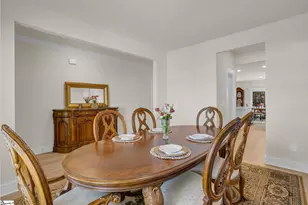 208 Veracruz Ct, Greenville, SC 29605 - Photo 6