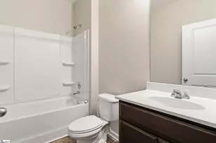 516 Craftsman Ln, Boiling Springs, SC 29316 - Photo 4