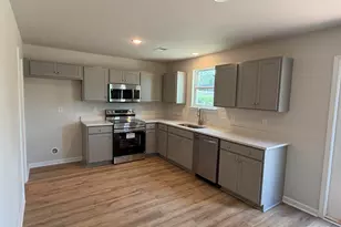 11 Campbell St, Duncan, SC 29334 - Photo 4