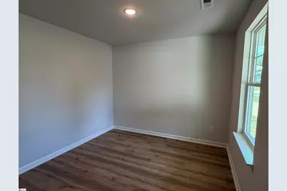 11 Campbell Street, Duncan, SC 29334 - Photo 2