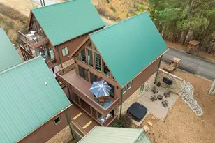 113 Knots Ln, Six Mile, SC 29682 - Photo 4