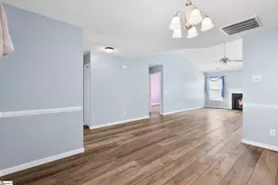 101 Laport Dr, Mauldin, SC 29662 - Photo 6