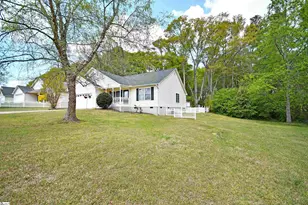 222 Ashwood Dr, Anderson, SC 29625 - Photo 2