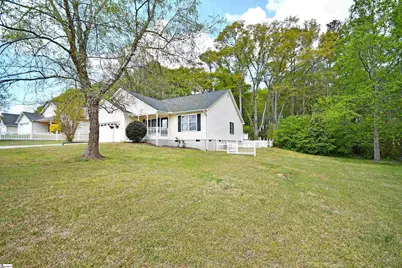 222 Ashwood Drive, Anderson, SC 29625 - Photo 2