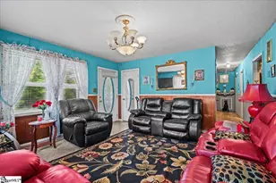 202 Vermont Dr, Gaffney, SC 29341 - Photo 8