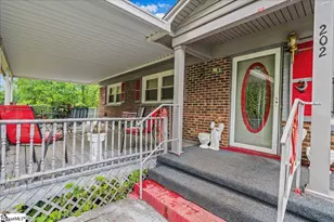 202 Vermont Dr, Gaffney, SC 29341 - Photo 6