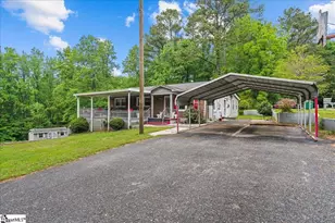 202 Vermont Dr, Gaffney, SC 29341 - Photo 2