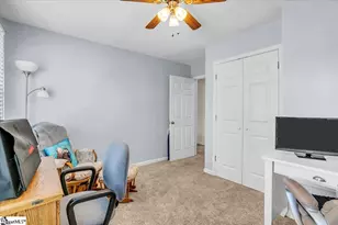 1300 Plantation Dr, Simpsonville, SC 29681 - Photo 16