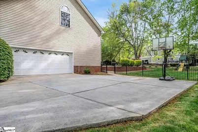 1300 Plantation Drive, Simpsonville, SC 29681 - Photo 46