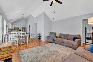 114 Wonderberry Ct, Boiling Springs, SC 29316 - Photo 8