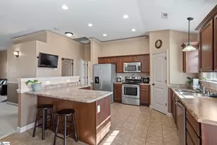 874 Vandenburg Dr, Boiling Springs, SC 29316 - Photo 12