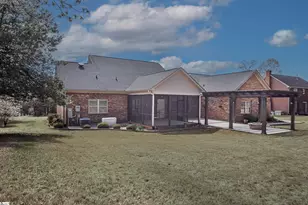 109 Fairway Dr, Pickens, SC 29671 - Photo 6