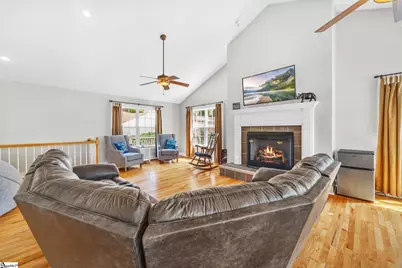 143 W Waters Edge Lane, West Union, SC 29696 - Photo 8