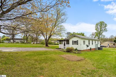 200 Duke Street, Easley, SC 29640 - Photo 20
