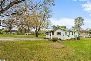 200 Duke St, Easley, SC 29640 - Photo 20