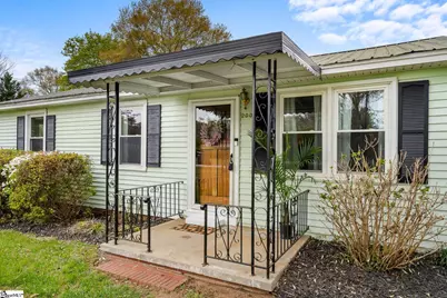 200 Duke Street, Easley, SC 29640 - Photo 2