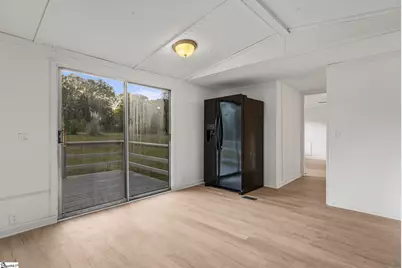 399 Meadowland Drive, Fountain Inn, SC 29644 - Photo 8