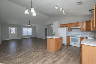 11 Seaside Ln, Greer, SC 29650 - Photo 12