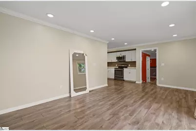 101 Pleasant Drive, Mauldin, SC 29662 - Photo 6