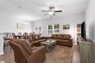 712 Hayden Ln, Inman, SC 29349 - Photo 8