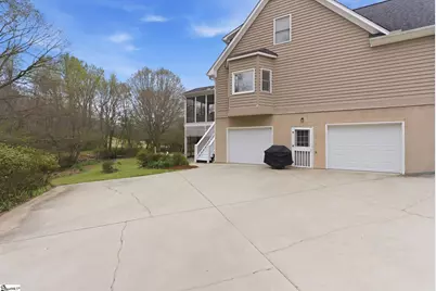 23 Brookstone  Green Street, Greenville, SC 29609 - Photo 20