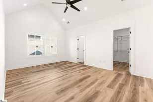 54 3rd Ave, Greenville, SC 29611 - Photo 14