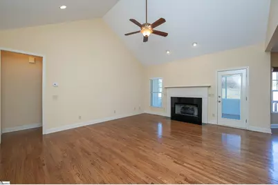 10 Saddle Creek Court, Greer, SC 29651 - Photo 6