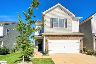 572 Yellow Fox Rd, Greer, SC 29650 - Photo 1