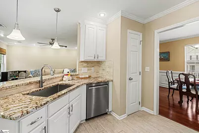 15 S Penobscot Court, Simpsonville, SC 29681 - Photo 6