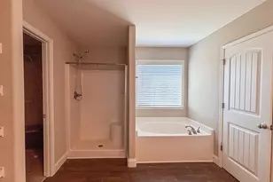 793 Silver Pines Ln, Duncan, SC 29334 - Photo 18