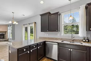 793 Silver Pines Ln, Duncan, SC 29334 - Photo 14
