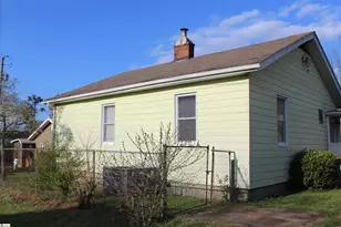 2510 E Brown St, Seneca, SC 29678 - Photo 6