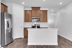 206 Telford Dr, Greenville, SC 29617 - Photo 8