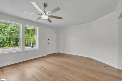 470 W Hayne Street, Woodruff, SC 29388 - Photo 6