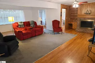 103 Cope Cir, Greenville, SC 29617 - Photo 2