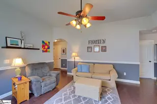 648 Chastine Dr, Spartanburg, SC 29301 - Photo 14