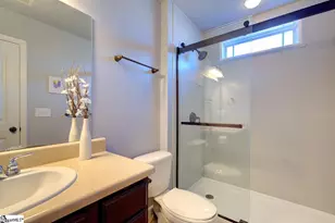 648 Chastine Dr, Spartanburg, SC 29301 - Photo 34