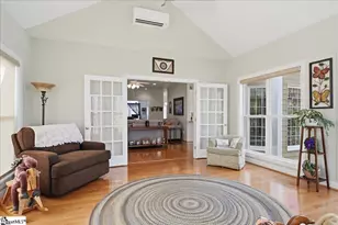 228 Goldenstar Ln, Greer, SC 29651 - Photo 10