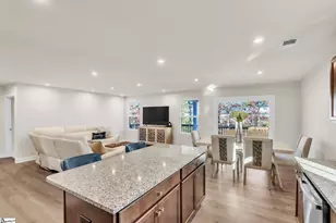 16 Timberwild Dr, Greenville, SC 29605 - Photo 2