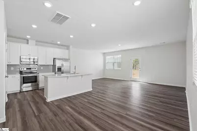 299 E Compass Way, Easley, SC 29640 - Photo 2