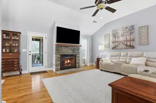 129 Waterstone Dr, Easley, SC 29640 - Photo 8