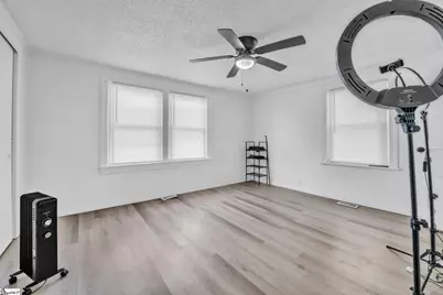 211 California Avenue, Spartanburg, SC 29303 - Photo 14